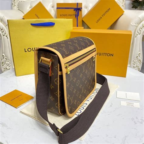 louis vuitton bosphore messenger|louis vuitton monogram bag.